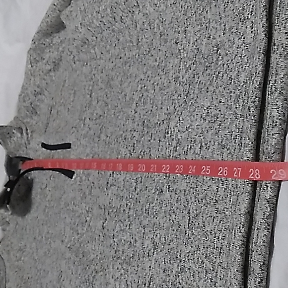 NWT Men's Eddie BAUER grey, black and white 1/4 zip pull over size 2XB - Picture 5 of 9